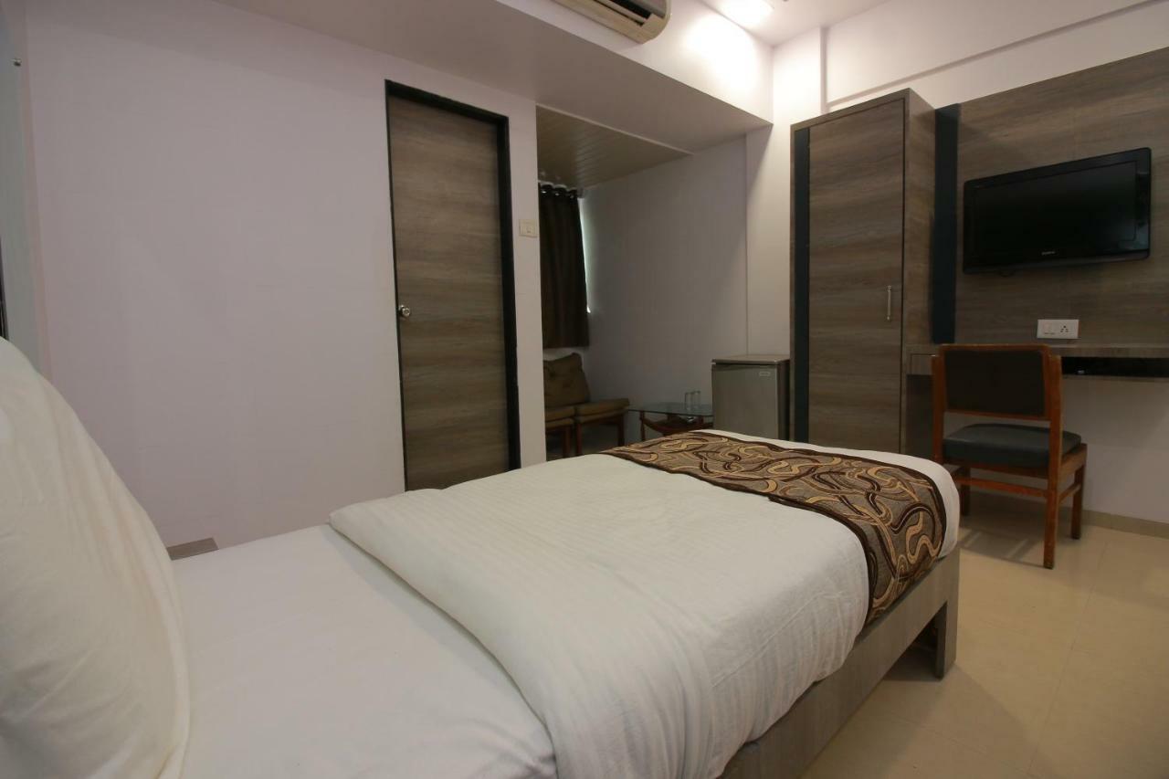 Hotel Apex Navi Mumbai Ngoại thất bức ảnh
