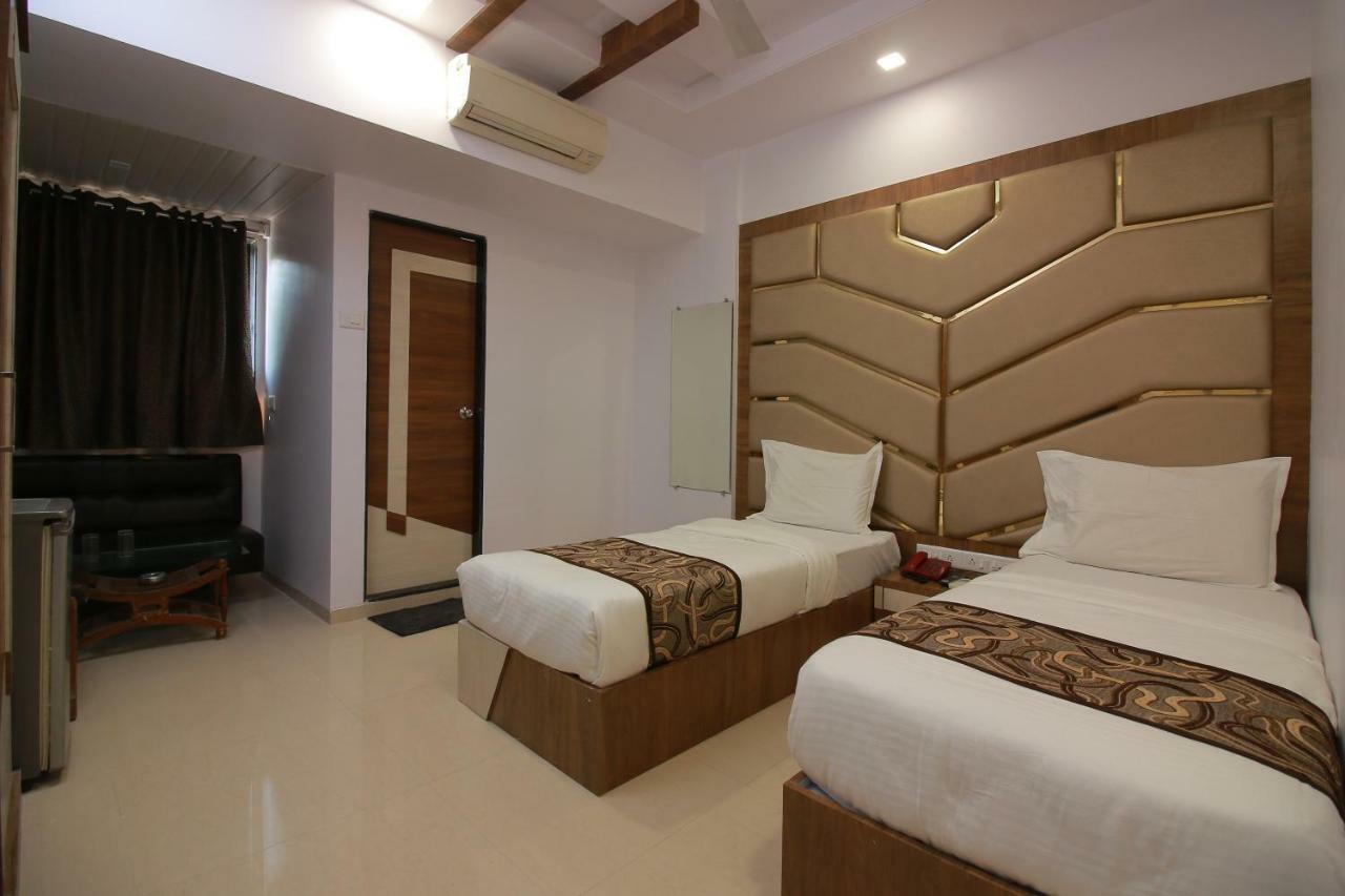 Hotel Apex Navi Mumbai Ngoại thất bức ảnh