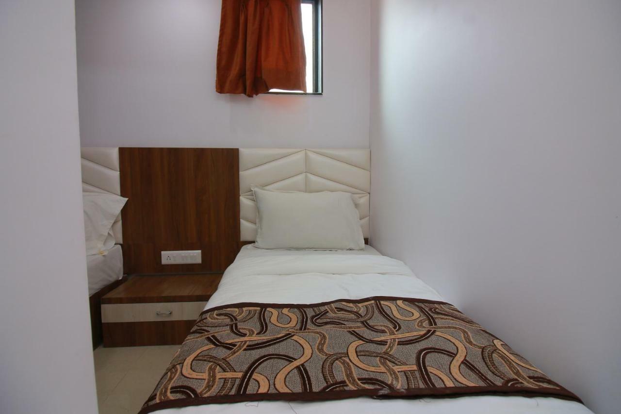 Hotel Apex Navi Mumbai Ngoại thất bức ảnh